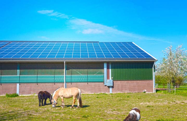 Photo toitures photovoltaïques